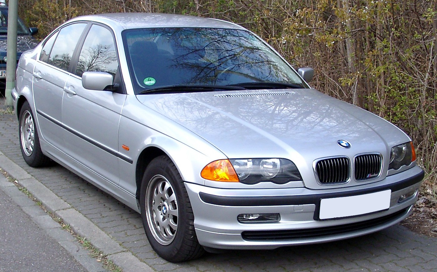 [Imagen: BMW_E46_front_20080328.jpg]
