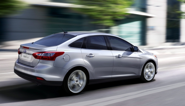 Ford focus compacto