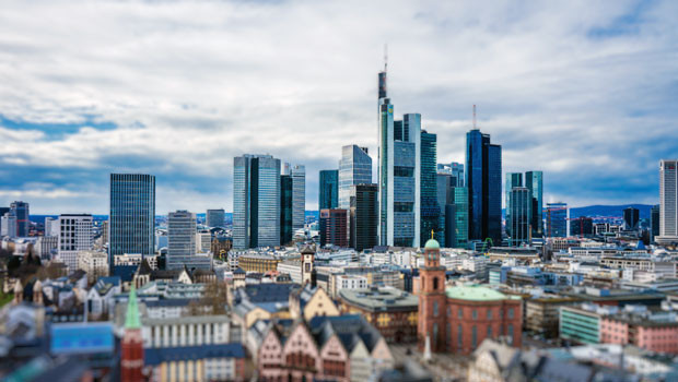 Un grupo de destacados economistas advirtió el jueves que la economía de Alemania está en camino de contraerse este año.