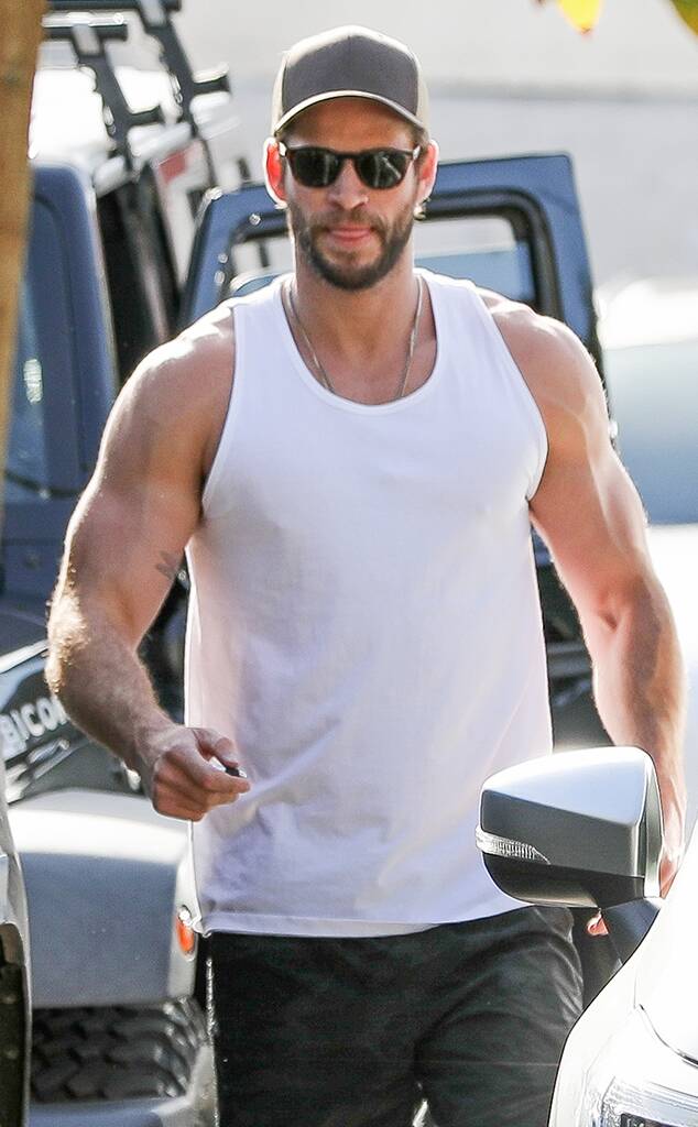 Impresionante: Liam Hemsworth presenta su nuevo aspecto, más mazado que su hermano 2