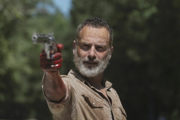 “The Walking Dead”: Nuevos y brutales detalles de la película de Rick