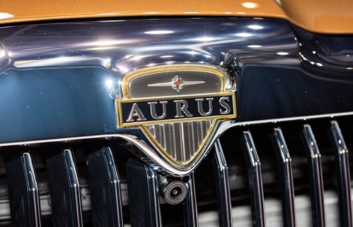 Toyota, Lamborghini y Michelin contra el nombre de la marca Aurus