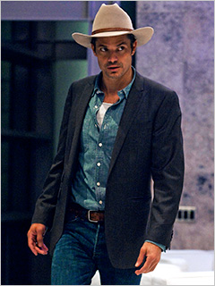 JUSTIFIED_240