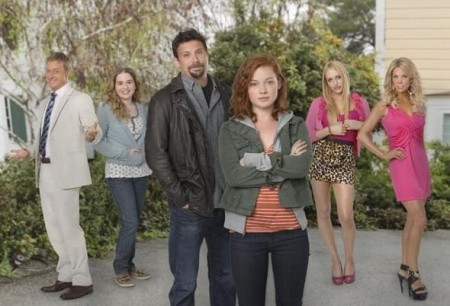 Suburgatory_Cast_Photo_ABC-964_595