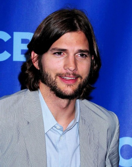 ashton-kutcher-2011-cbs-upfront-01