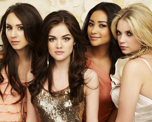 PrettyLittleLiars_Season2_300_2110614120743
