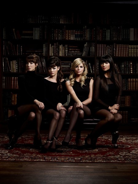 promo-pretty-little-liars-season-3-premiere