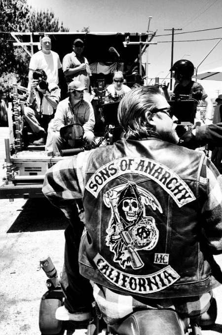 sons-of-anarchy-photo-ashley-tisdale-has-motorbike-ride-with-charlie-hunnam01