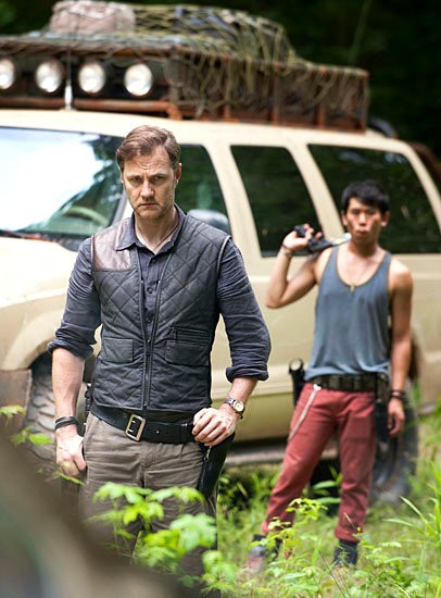 comic-con-2012-walking-dead-shares-the-governor