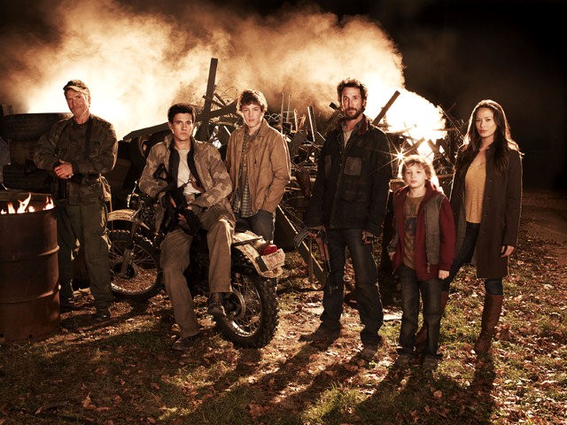falling-skies-bosses-discuss-hal-s-implant-anne-s-pregnancy-and-more