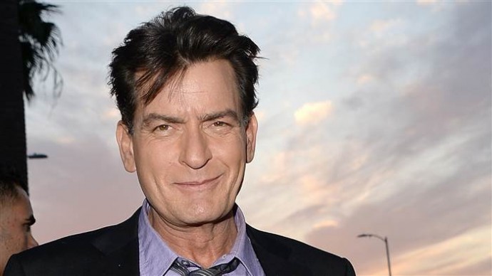 charlie-sheen-today-151116-tease_f77a5ee436792f2e0b78185e2075cc70.today-inline-large