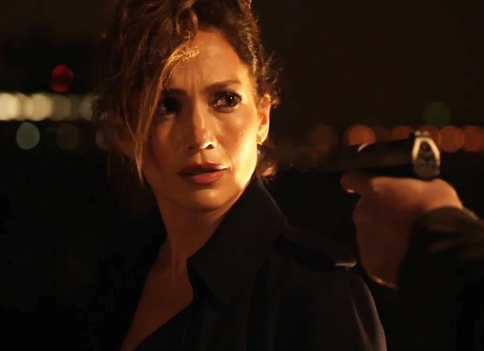 jennifer-lopez-caught-by-fbi-in-first-shades-of-blue-trailer