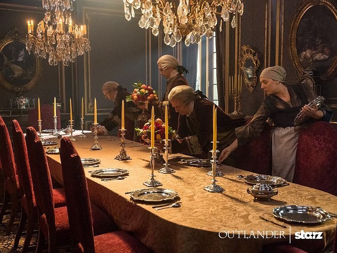 outlander-season-2-photo-prepare-yer-tables (1)