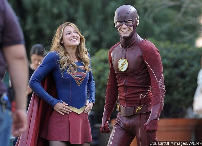 supergirl-the-flash-crossover-photos-and-find-out-the-villains