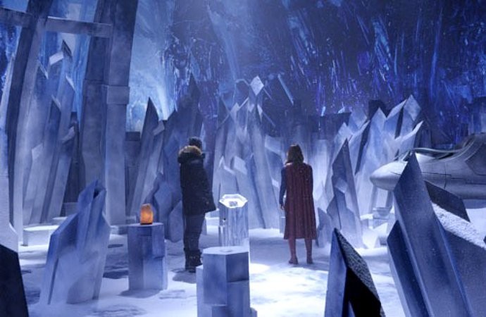 superman-s-fortress-of-solitude-on-supergirl