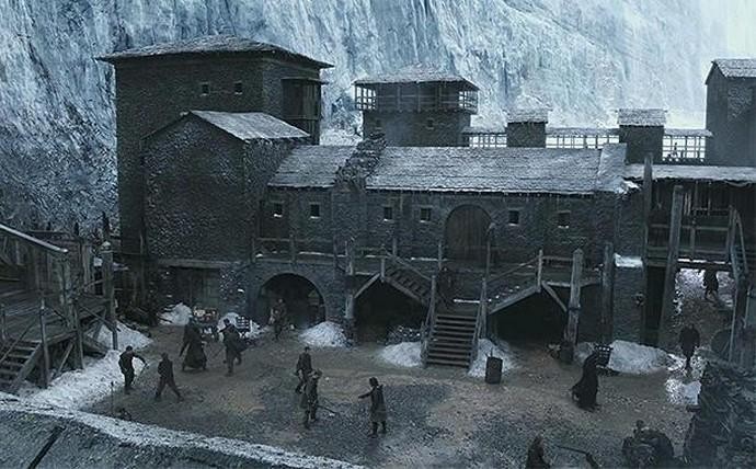 game-of-thrones-season-6-castle-black-almost-destroyed-by-rockslide-during-filming