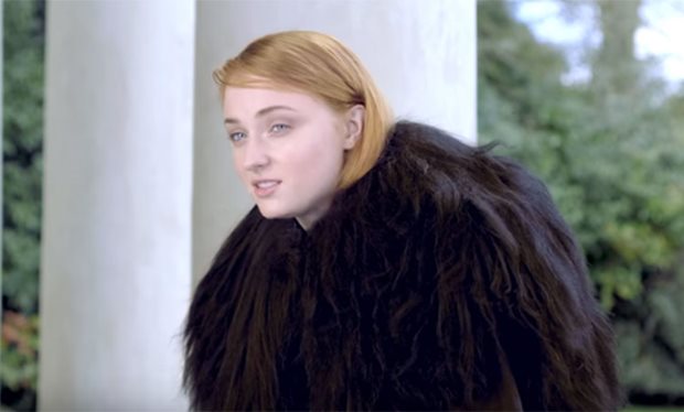 1-Game_of_Thrones_star_Sophie_Turner_does_Adele_s_Hello_in_the_voice_of_Jon_Snow (1)