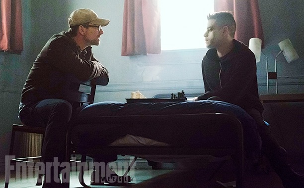 first-look-at-mr-robot-season-2-from-entertainment-weekly