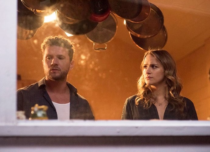 usa-delays-premiere-of-ryan-phillippe-s-shooter-in-wake-of-dallas-tragedy